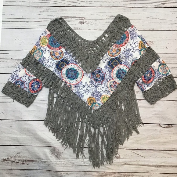 Say What? Boho Crochet Fringe Cropped Top Small - Picture 1 of 7